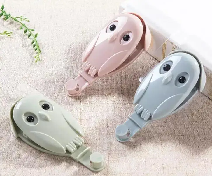 

Shaped Kitchen Wall Hook Bathroom Seamless Wall Hanger, Pink, blue, green