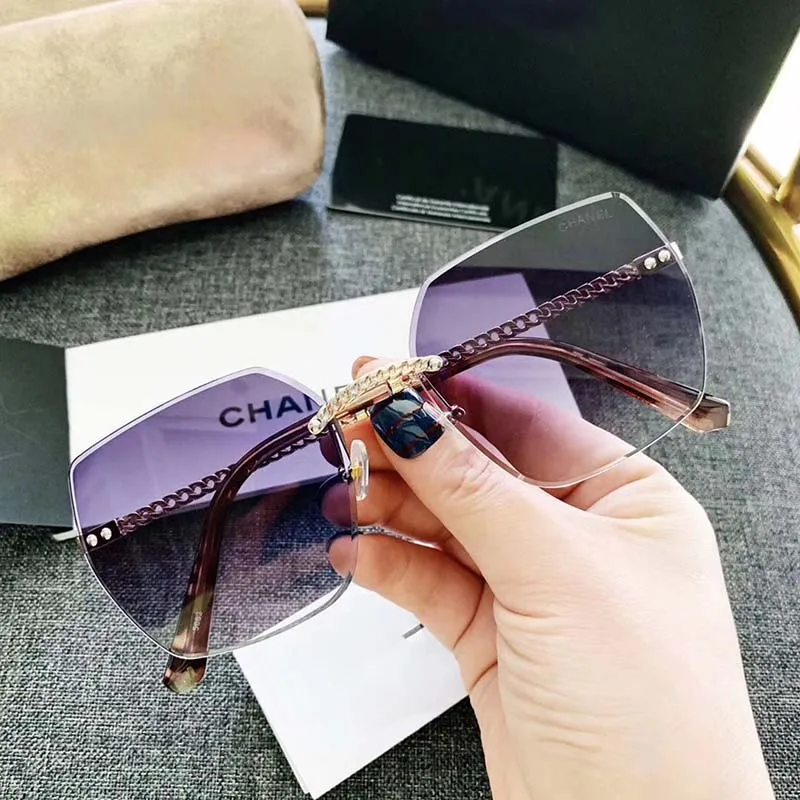 

2021 Fashion Designer Famous Brands Trendy Uv Womens Pc Frame Men Women Oversized Glasses Square glasses Shades Sunglasses, 8 colors