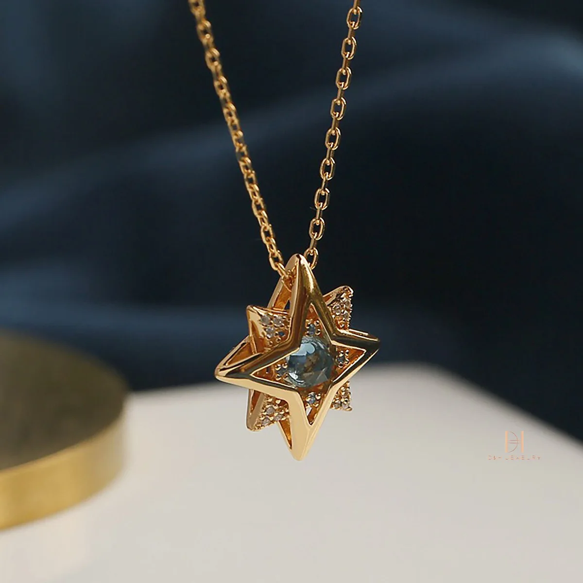 

Wholesale Custom Stainless Steel Fashion Jewelry Necklace Star Necklace Zircon Necklace 18K Gold Plated Jewelry For Women