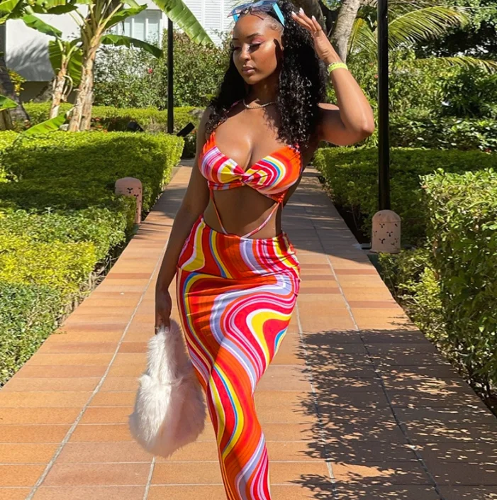 

Tie dye print halter hollow out bandage sexy maxi prom dress summer women streetwear long dress 2022 fashion sexy party outfits