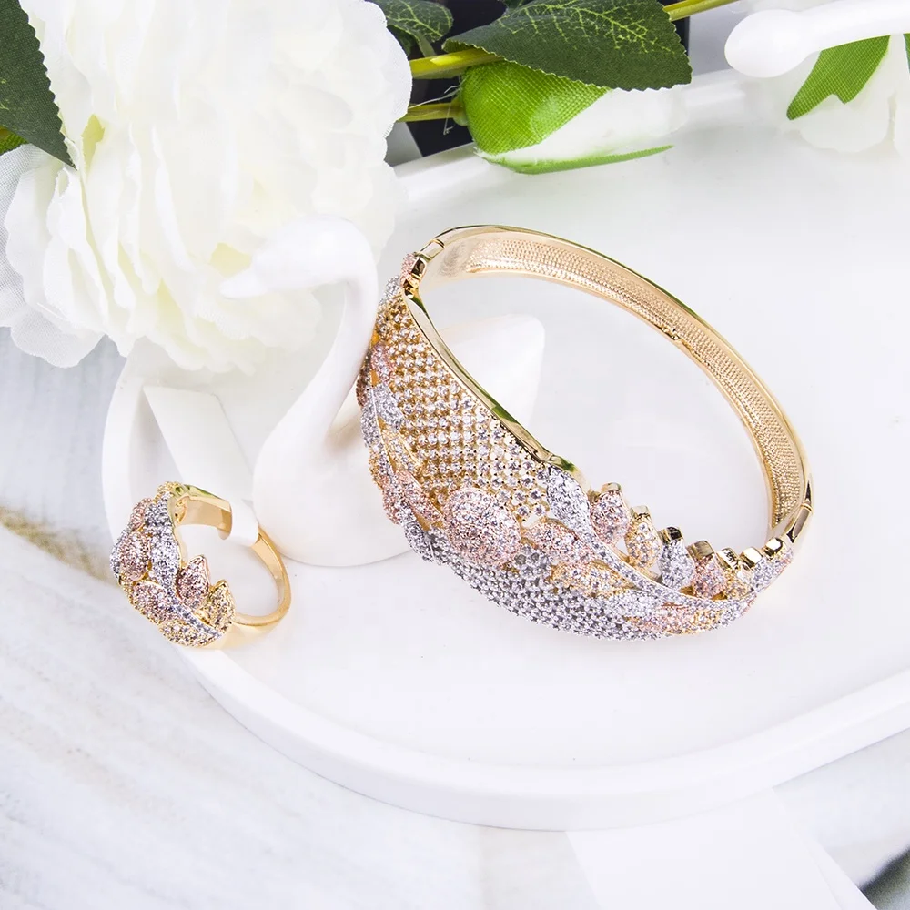 

Custom Fancy New Model 18k Gold Color Copper Bangles And Bracelets Gold Plated Jewelry Ring For Women, Customized color
