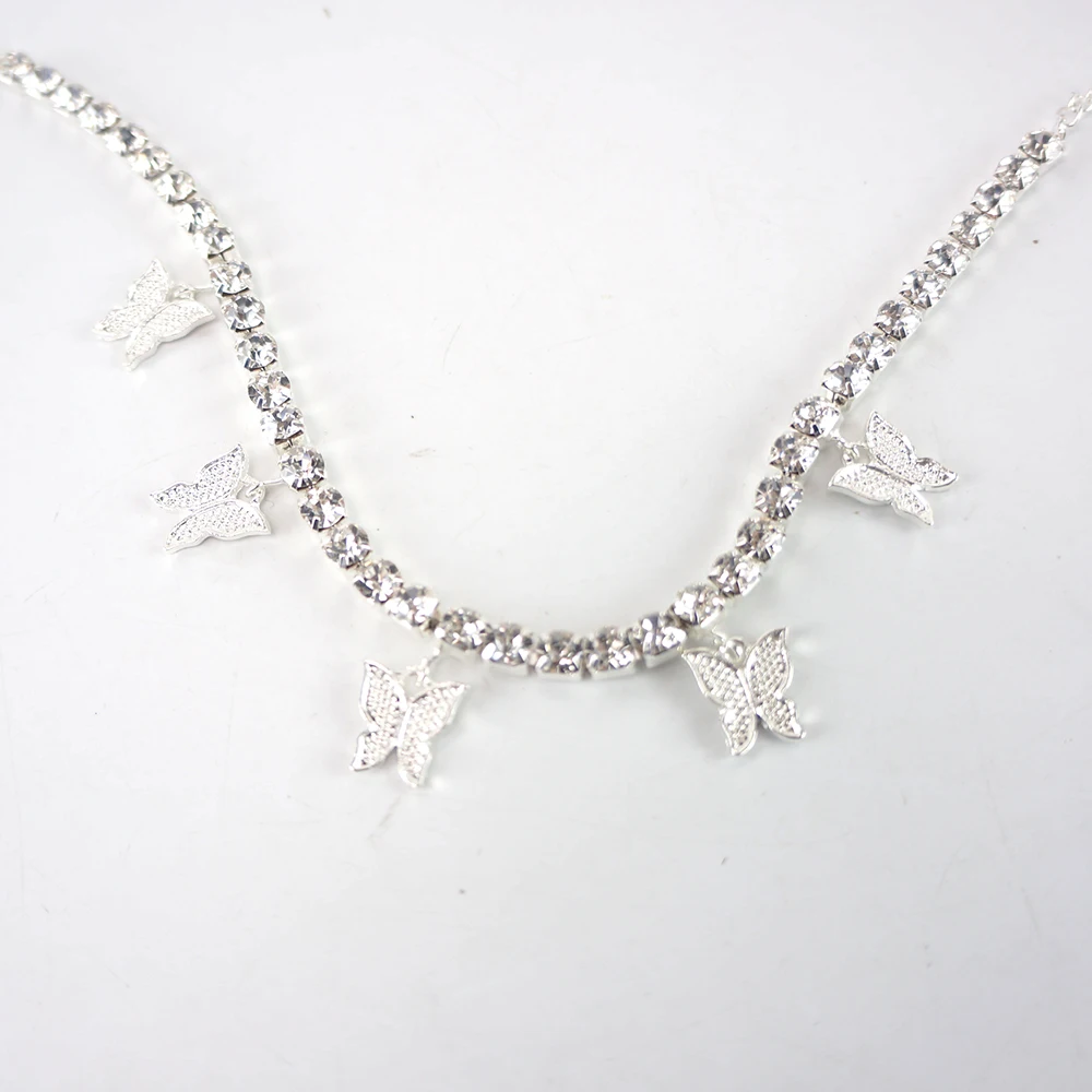 

2021 Popular Style Girls Sparking Bling Diamond Shiny Rhinestone Chain Crystal Jewelry Butterfly Pendant Necklace, Sil-ver