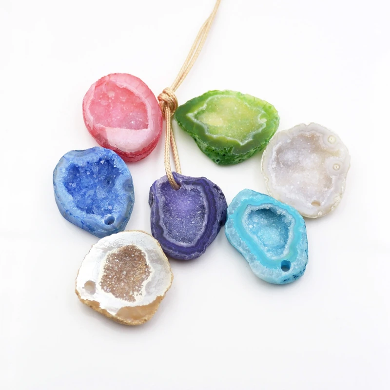 

Wholesale Agate Druzy Healing Gemstone Geode Cave Drilling Pendants Necklace Jewellery Raw Slice Stone Charm for Jewelry Making, Colors natural pendant