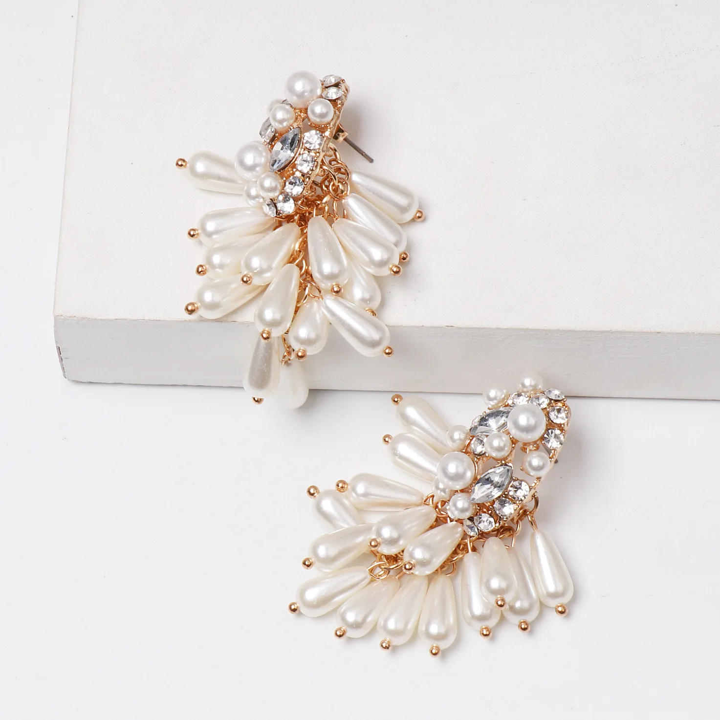 

Jachon high quality imitation pearl earrings gorgeous pearl jewelry long beaded elegant pearl stud earrings, Picture
