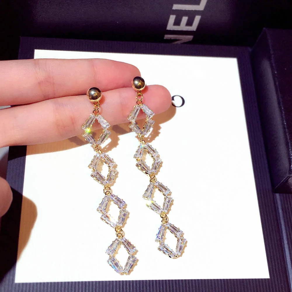 

Luxury Zircon Geometric Long Drop Earrings Women New Jewelry Delicate Wedding Party Earrings, Picture shows