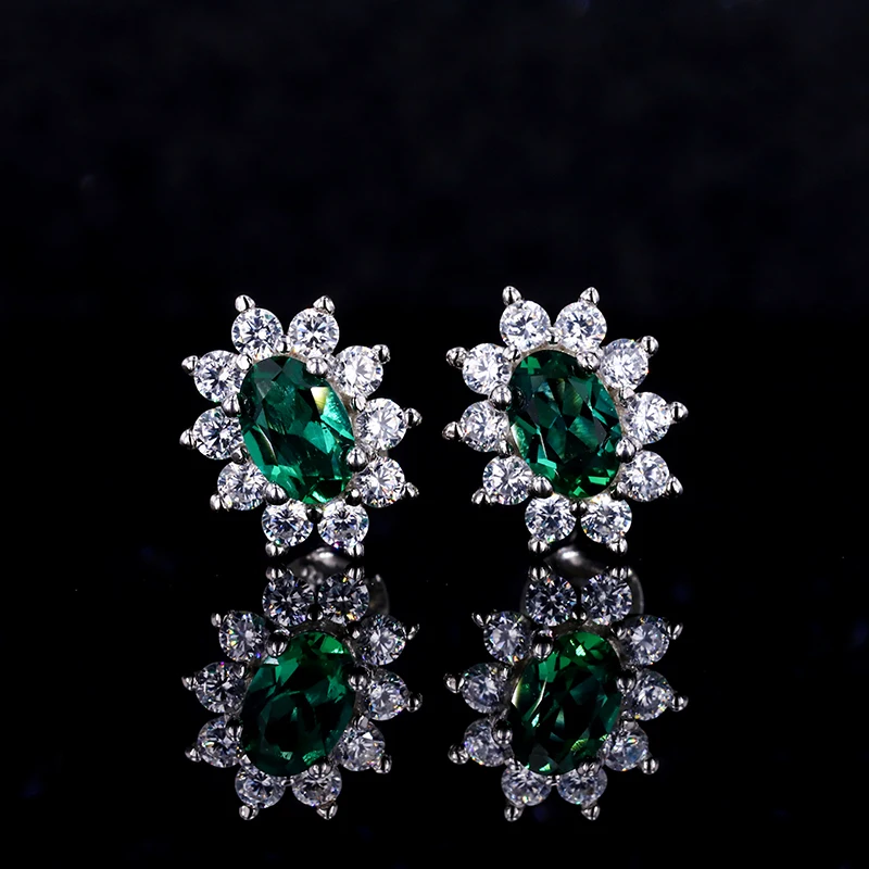 

Starsgem 14K white gold earrings with 2pcs 8*6mm oval cut lab emerald for gift earrings