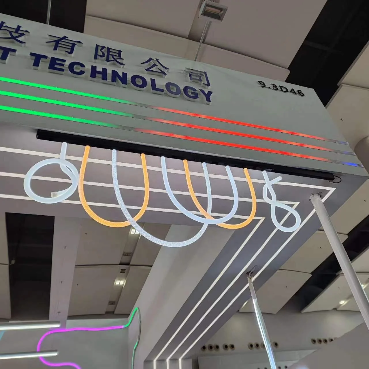 360 Degree RGB Addressable Neon LED Strip RGBIC Flexible Dream Colorful Rope Light Braid Round Neon Lights