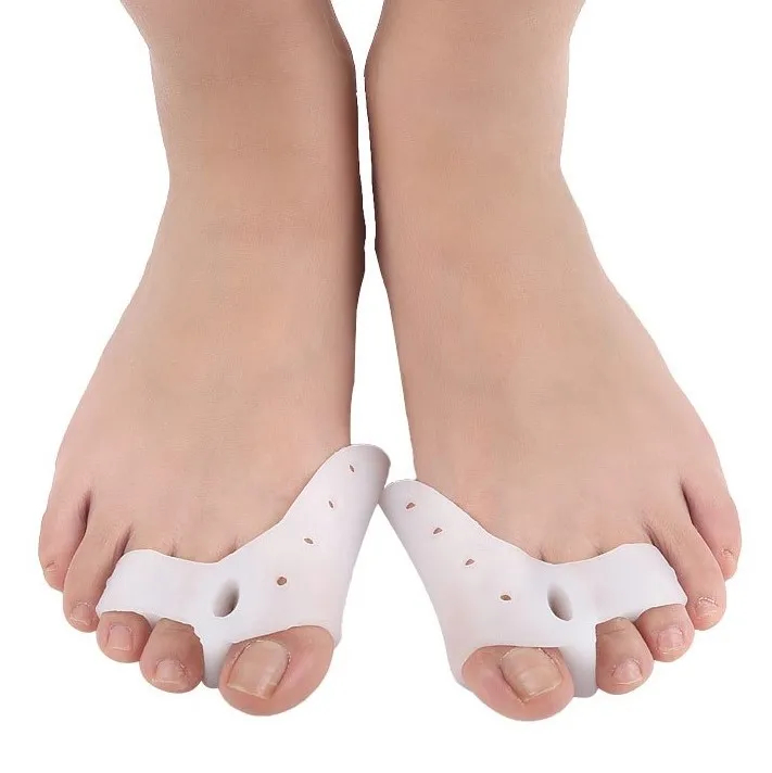 

Three-Hole Bunion Corrector SEBS Material Silicone Gel Toe Separator, White