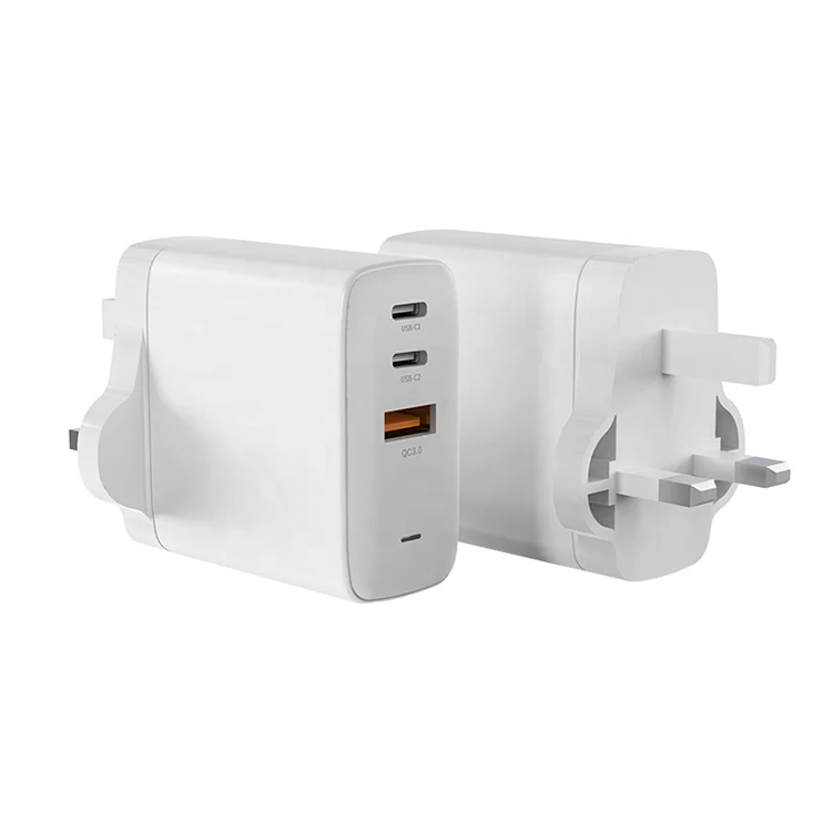

2021 popular Multi ports convenient fast 65W USB cell phone portable wall charger, White ,black