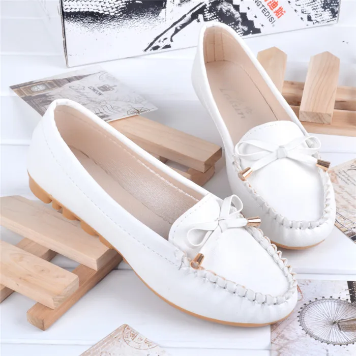 

Women casual large size flat-heeled rubber bottom sports small white shoes women's large size comfortable flat shoes, White, black, pink, sky blue