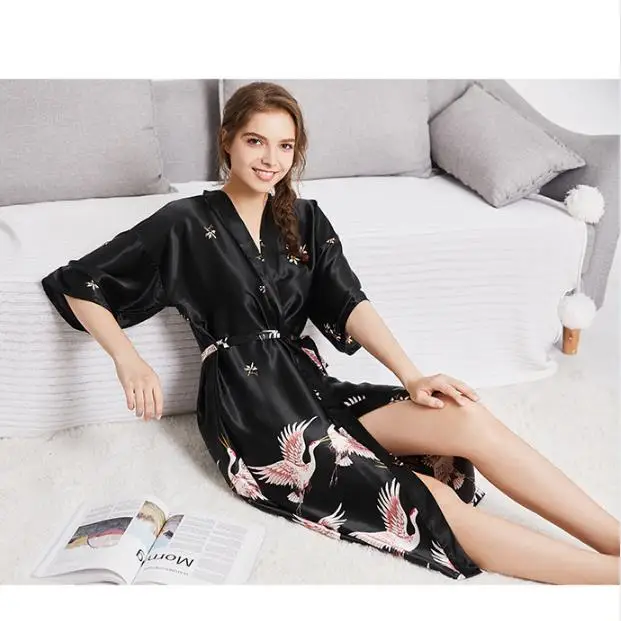 

New Arrival Free Samples Womens Sleepwear With Waist Belt Satin Printed Robes