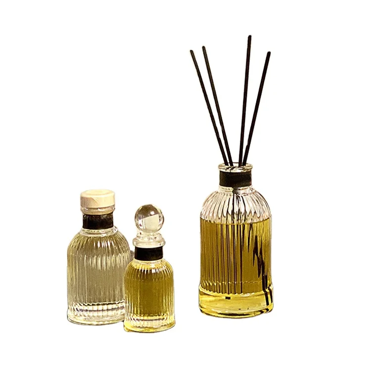 

Wholesale multi-size 50ml 100ml 200ml empty transparent clear reed diffuser glass bottle with stopper