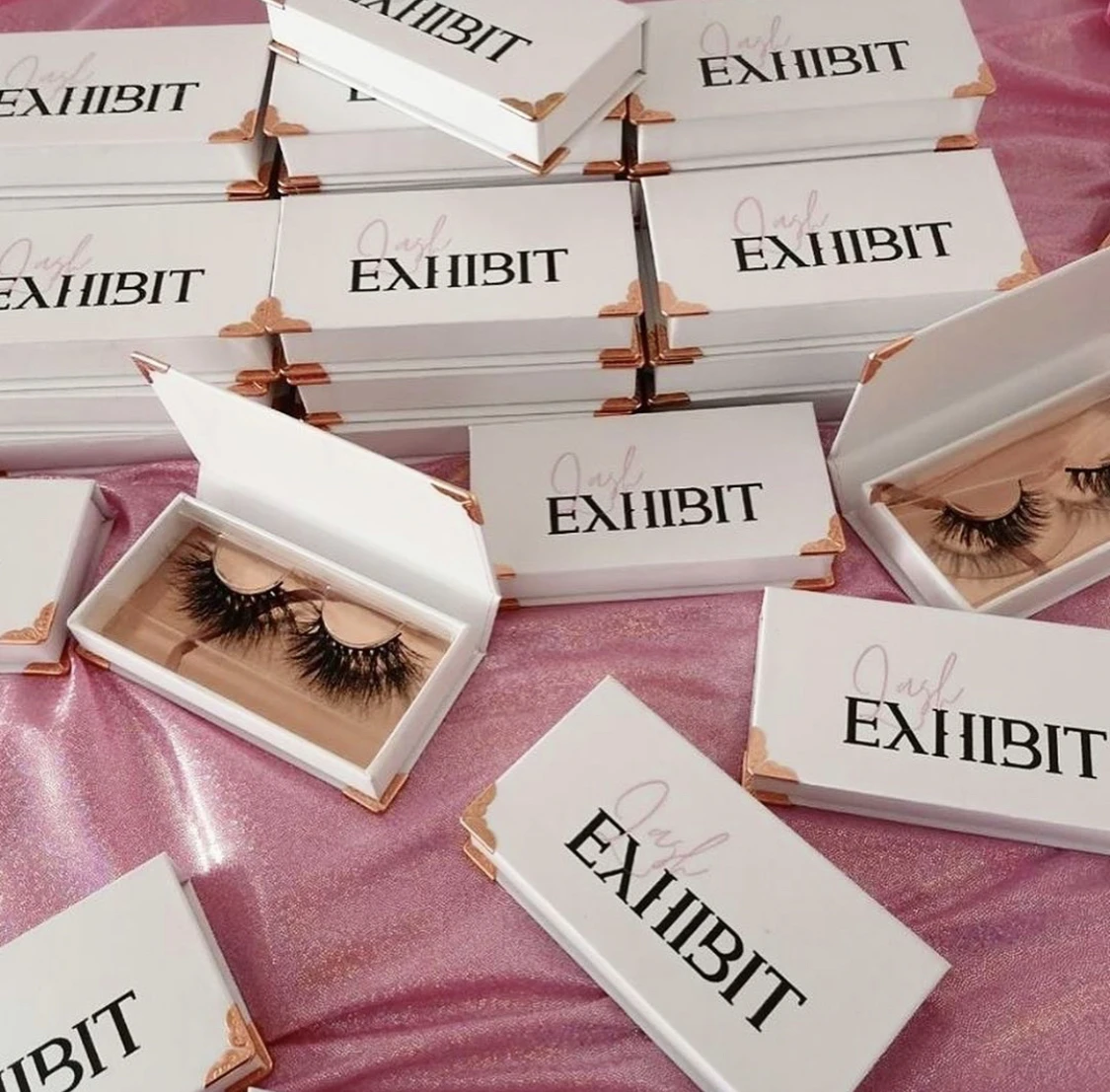 

Lashes wholesale empty eyelash case eyelash vendor customized boxes 5D mink lashes private label eyelash packaging box, Black color