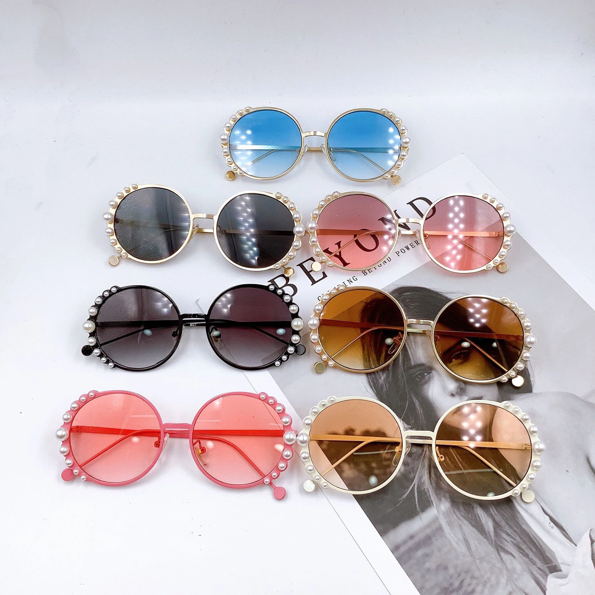 

Lmamba New Pearl Sunglasses Children Trendy Fashion Sun Glasses Boys and Girls Cute Creative Personality Sunglasses
