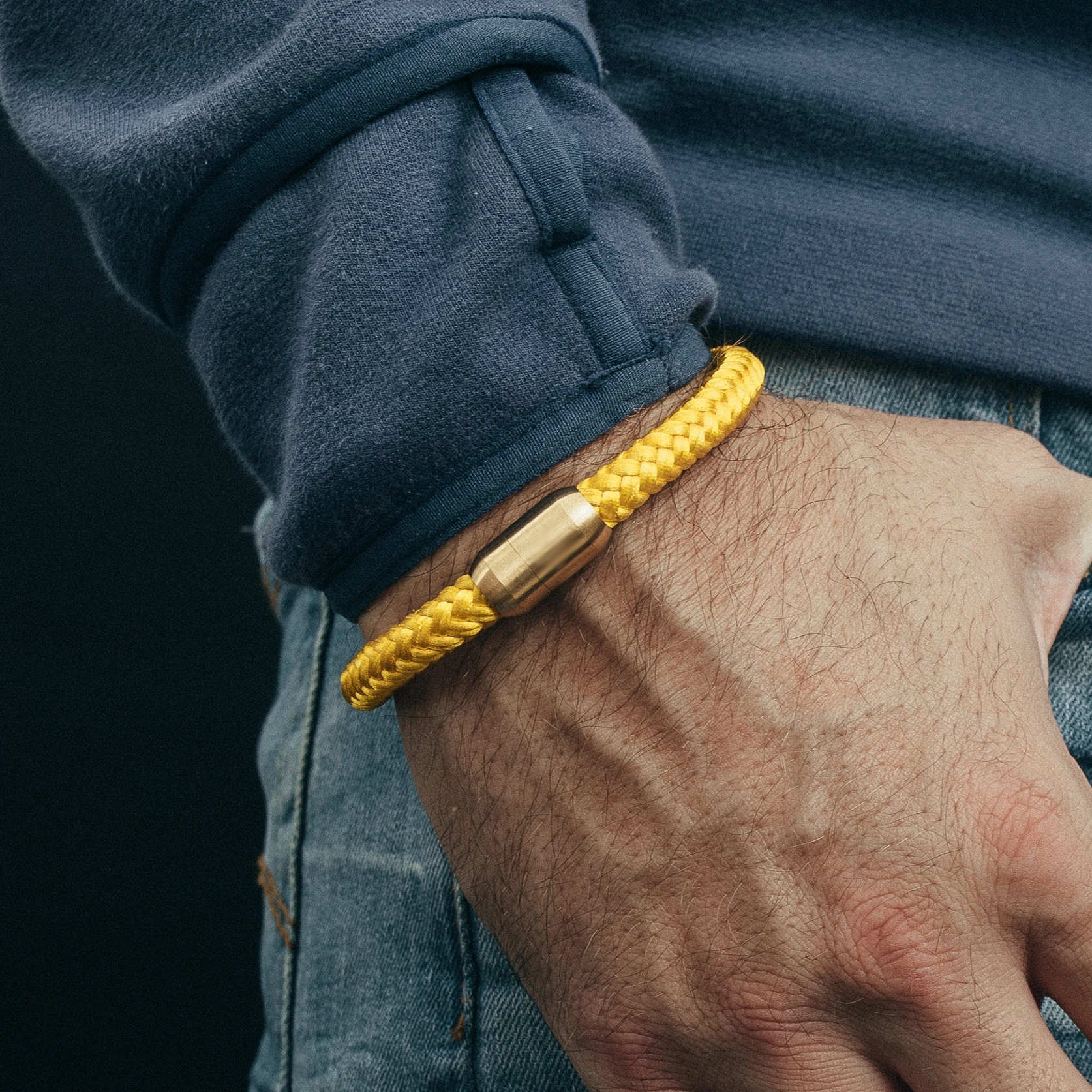 

Custom Copper High Magnet Gauss Clasp Braided Microfiber Leather Polyester Woven String Cotton Bracelet Men, Picture shows