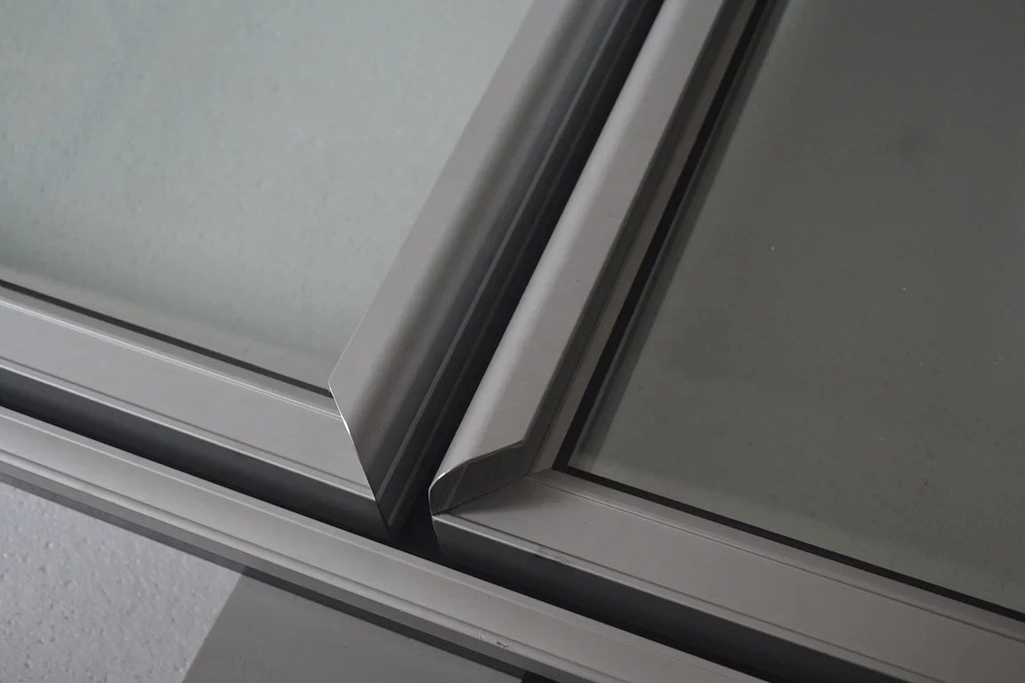 
Reach-In Glass Half Swing Door for Refrigerator/Freezer with LED 