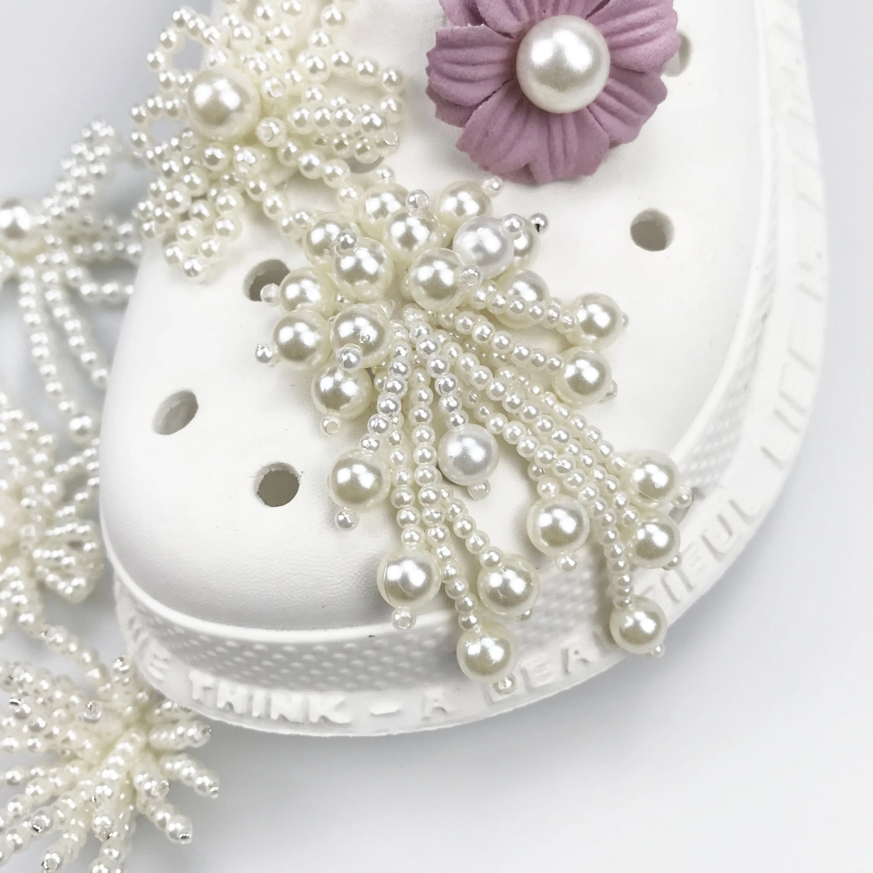 

Pearl beaded flowers new product shoe charm decorative accessories crocodile shoes