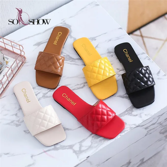 

2021 flat slippers latest design outdoor colorful solid color slippers for women and lady