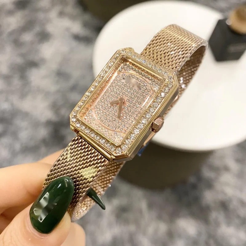 

CC Simple Watches For Girls Watch Winder Safe Leather Strap Clasp Montre De Luxe Pour Femme Et Bracelets En Ceramique