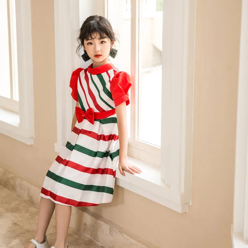 

Export new Christmas style children's clothing girls dress puff sleeve crown sequin rainbow princess dress performance dress
