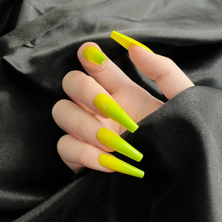 

2021 Fancy Gradually Changed Color Tapered Square Press On Full Cover Nail Tips Nail Art, As pic