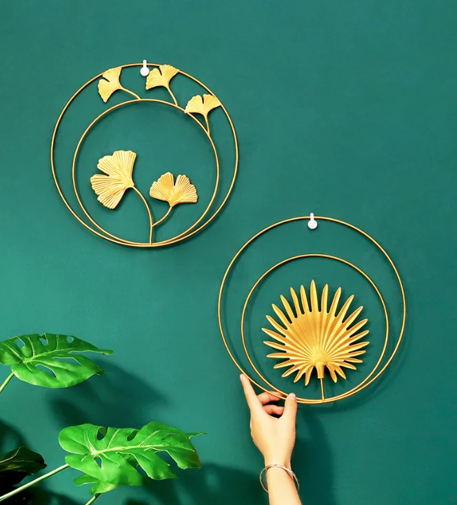

Modern Metal Circle Wall Decoration Wrought Gold Iron Display Art Hanging on Wall