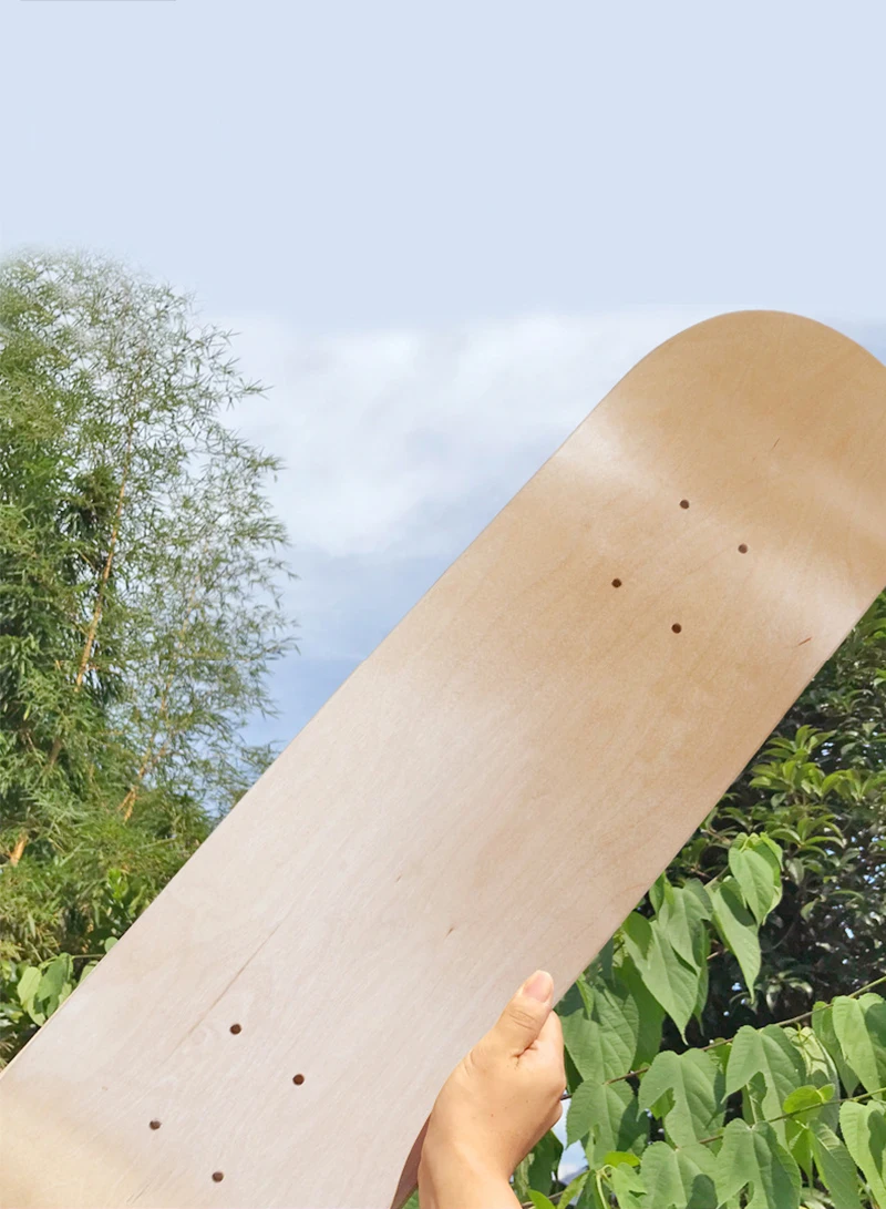 Blank Skateboards Deck With Custom Skateboard Size And Graphic