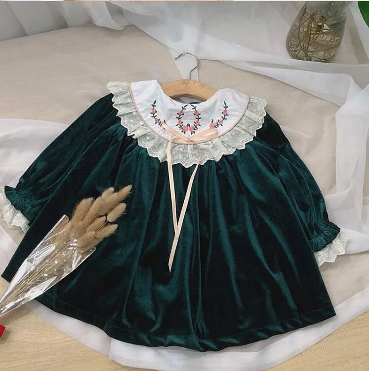 

winter kids velvet dresses for girls dress green long sleeve embroidery christmas children clothes wholesale 2 6, Red