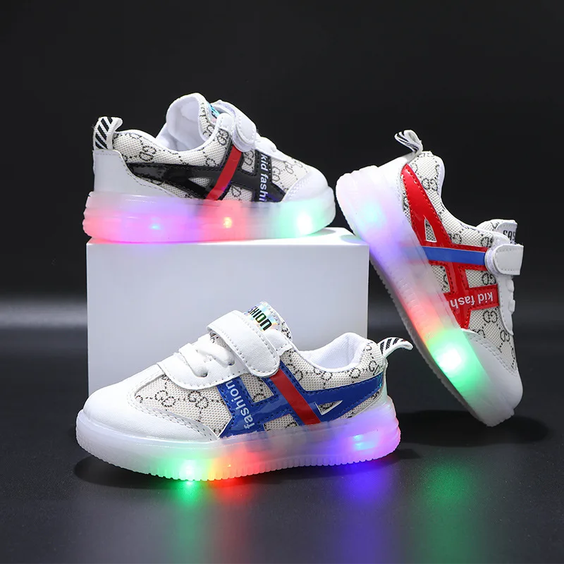 

Designer Letter Printing 1-6 Years Old Baby Casual Shoes Led Light Shoes For Kids