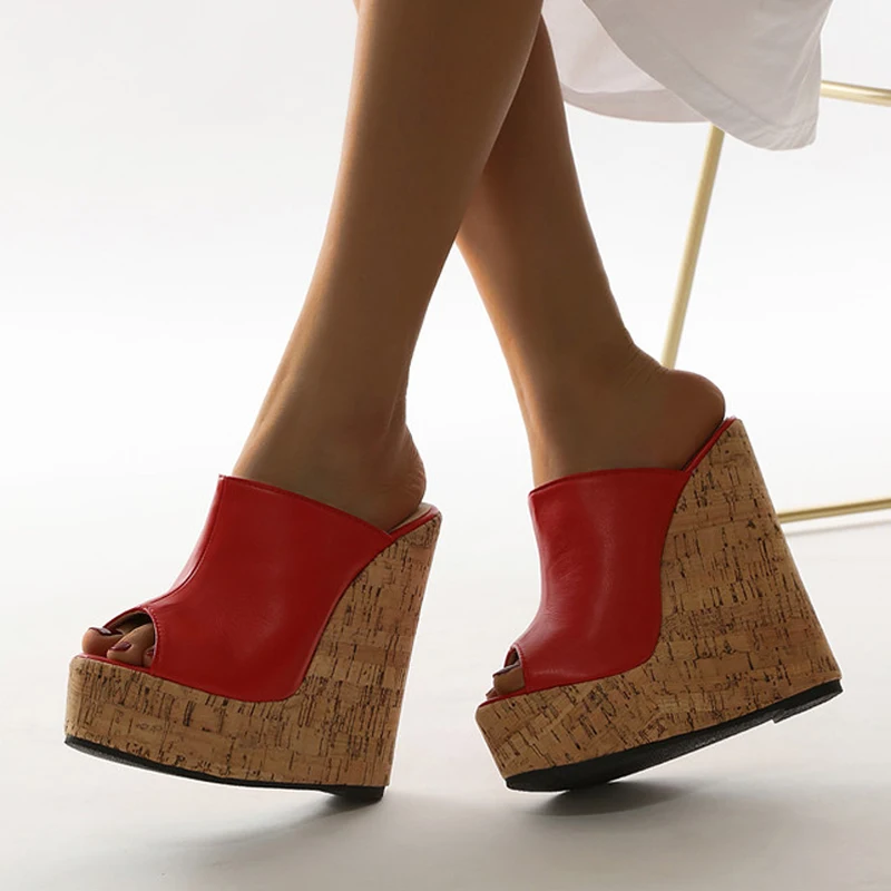 

Summer 2022 Outdoor Wedge Slippers Fashion Platform Peep Toe Red PU Leather Gladiator Sandals Women High Heels Ladies Shoes