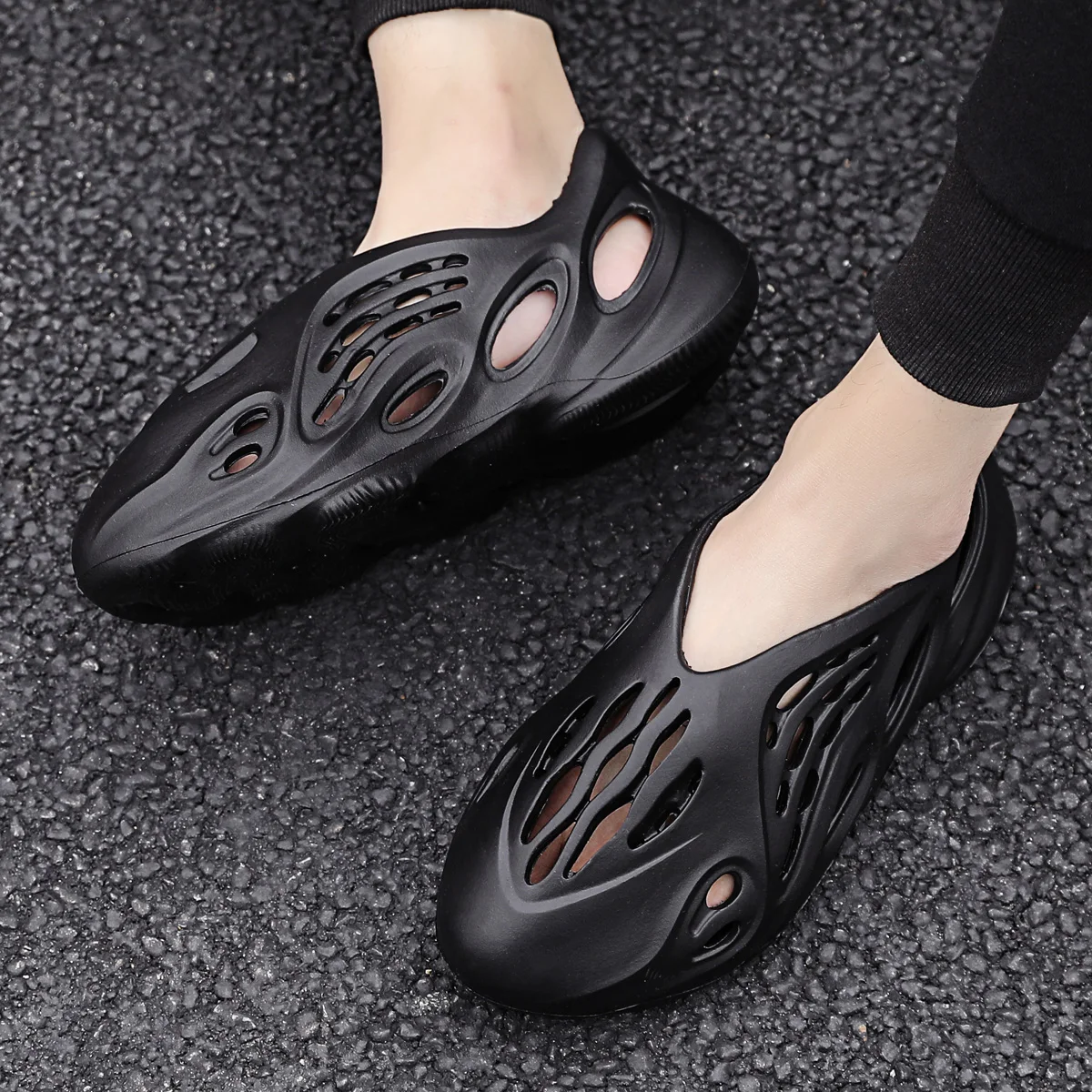 Yeezy New Trend Hole Shoes Summer Slippers Original Flip Flop Leisure ...