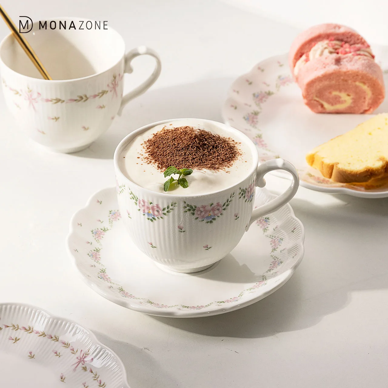 

MONAZONE European Style Luxury Coffee Cup And Saucer Flower Pattern Ceramic Tea Cup Milk Mug Drinkware Coffee Cup Set