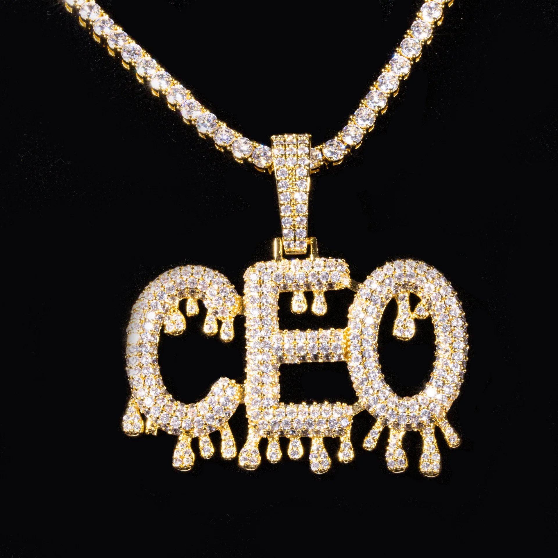 

Drop Shipping No Moq Hip Hop CEO Personality Pendant Diamonds Iced Out 14K Gold Plated CEO Pendant