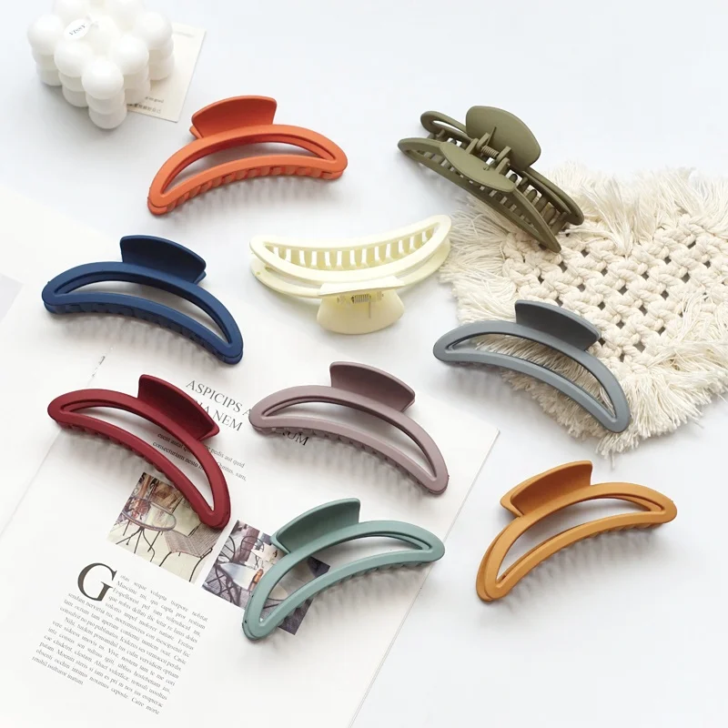 

Trendy Moon shape big size hair claw clip for fashion women girls