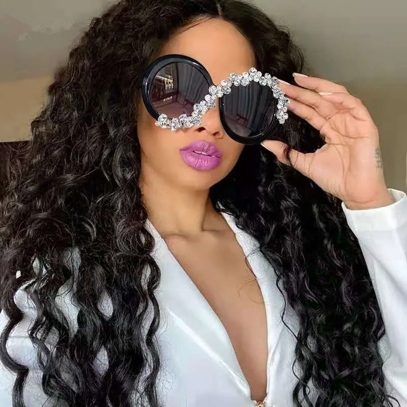 

Big Size Round Luxury Diamond Sunglasses 2021 Eyewear Designer Shades Bling Square SunGlasses Oversized Diamond Women Sunglasses, 4colors