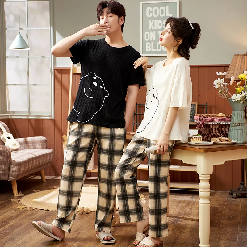 

2021 Couple Pajama Set Summer Pyjama Femme Male Cotton Short Sleeved Men And Women Sleepwear Stich Pijama Casual Lover Home Wear, Picture shows