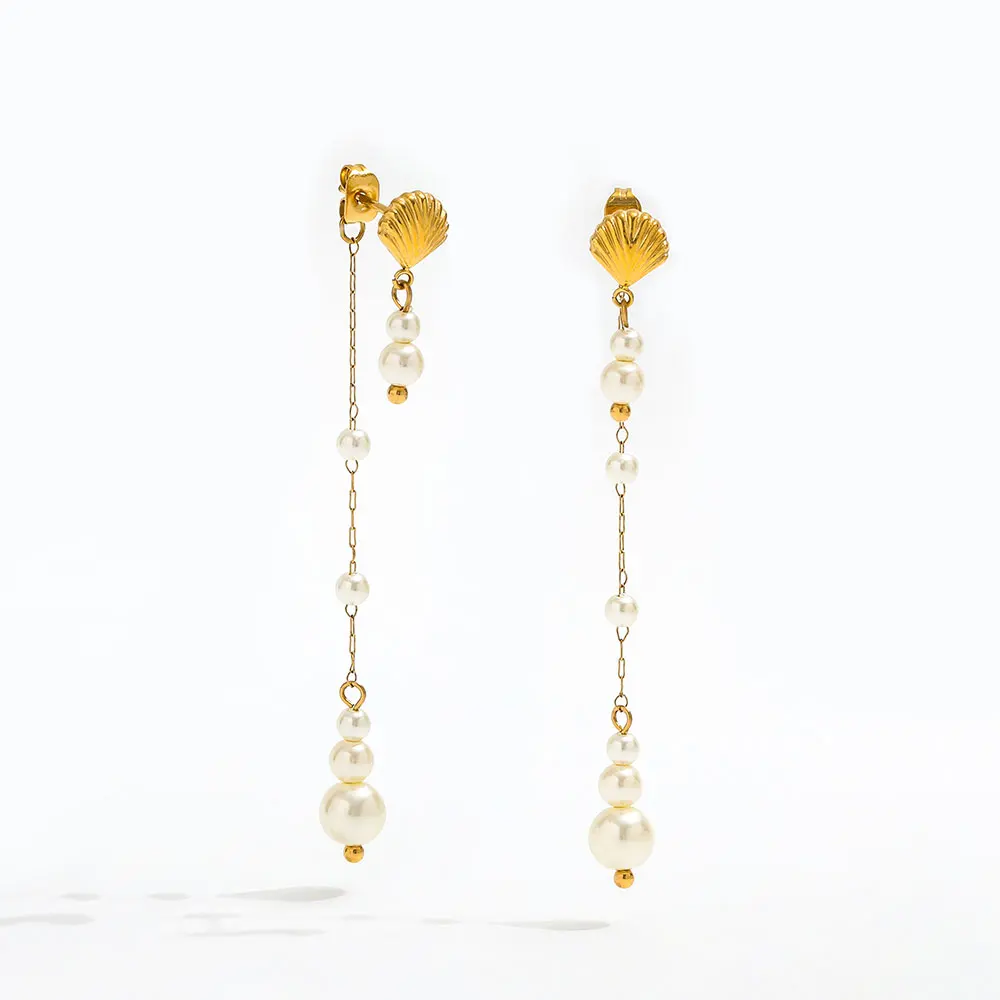 New Vintage 18k Gold Plated Stainless Steel Gradient Imitation Pearl Tassel Shell Stud Earring Geometric Jewelry for Women