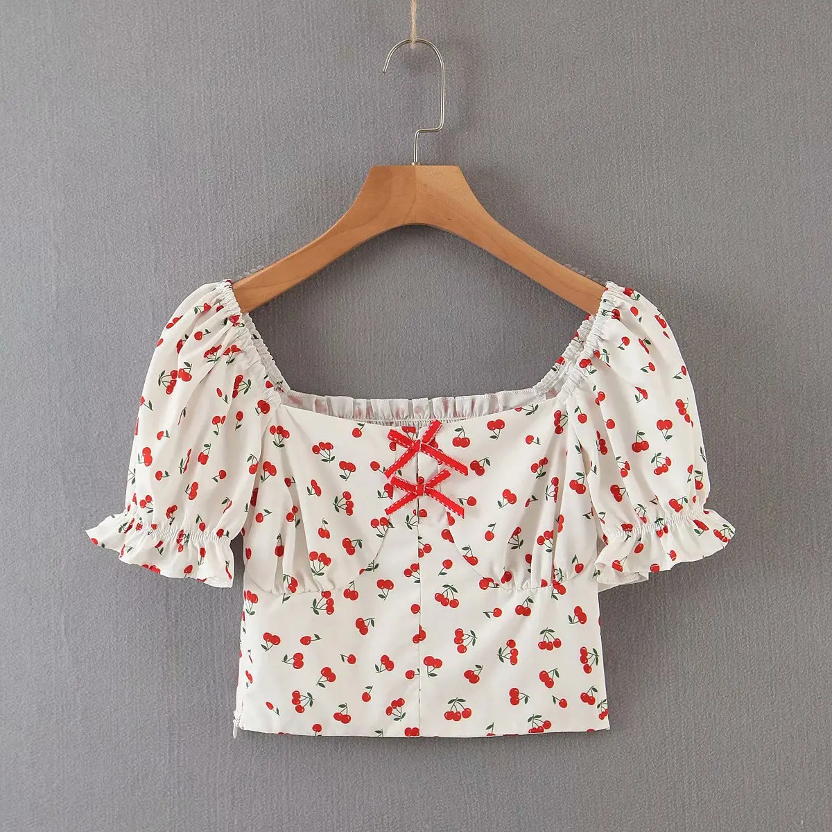 

S2482C 2021 Hot selling cherry print sexy women top lady casual blouse women clothing, As picture shown or customized following customer design