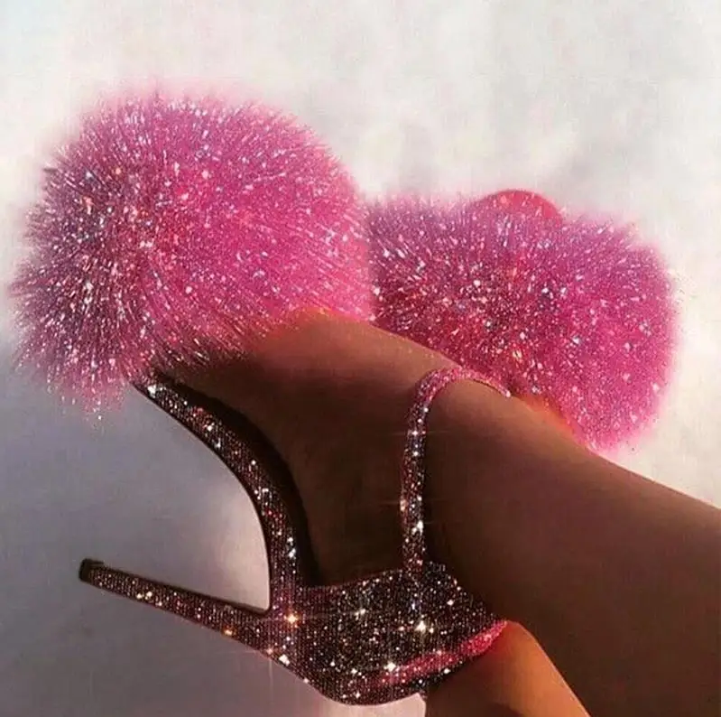 

In stock hot fuzzy ladies heel sandals 2021 thin high heel platform women's bling fur feather fashion sandals heel for ladies