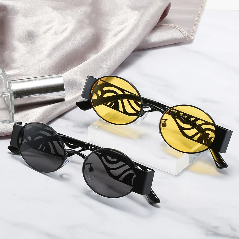 

DCOPTICAL SteamPunk Oval Unisex Shades Yellow Lens Metal Carved Small Sunglasses Vintage Fashion Sun Glasses