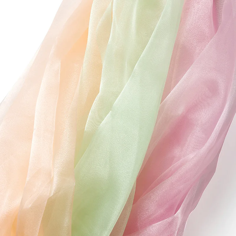 

Light Weight 100% Polyester Solid Color Thin Woven Stiff Plain Organza Fabric for Wedding Dress/Veil/Fashion Dress/Curtain