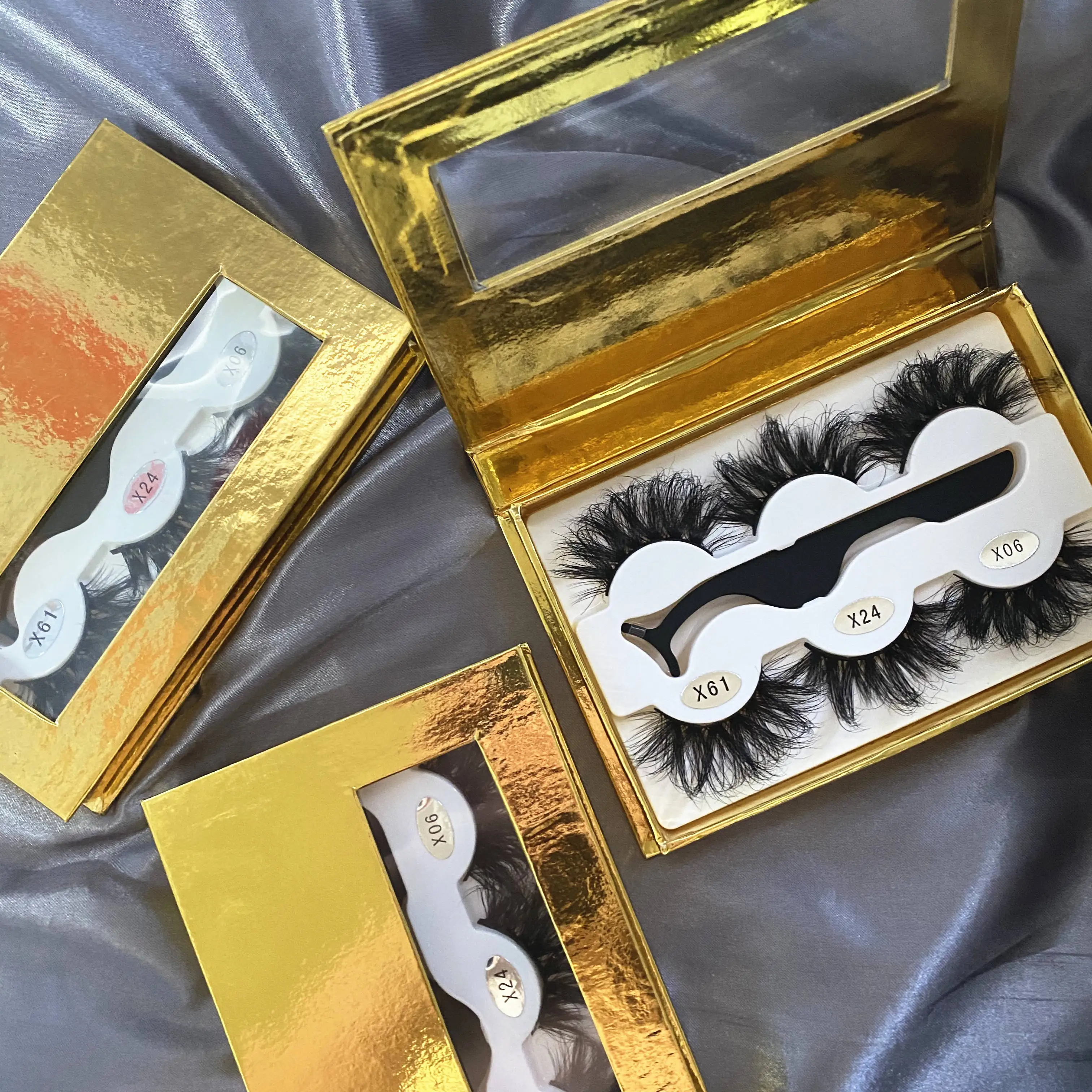 

Wholesale lash book packaging 25mm faux 5d mink eyelashes private label eyelah tweezers vendor customized boxes, Natural black