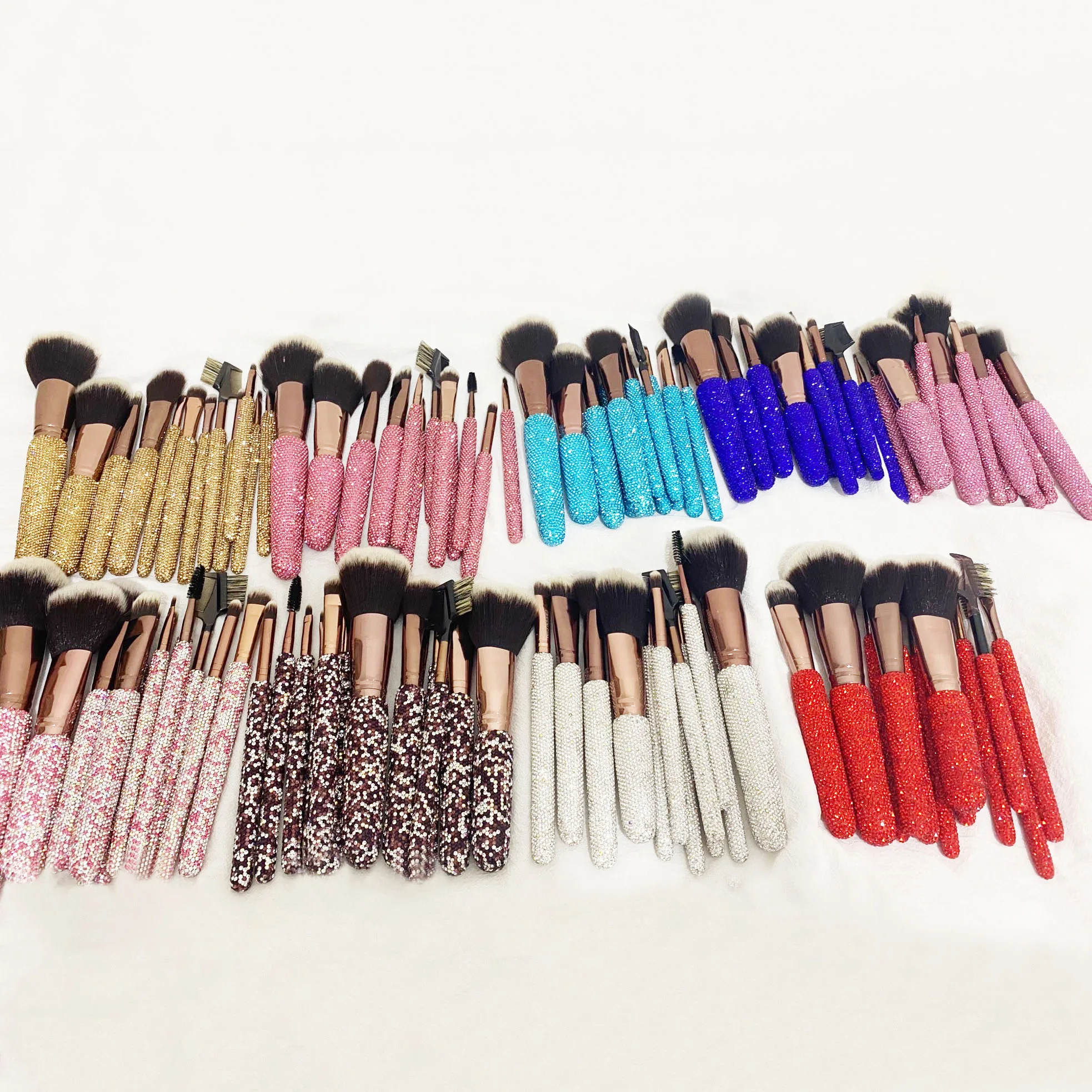 

Full rhinestones 12 pieces luxury makeup brushes private label red makeup brush set, Customized color