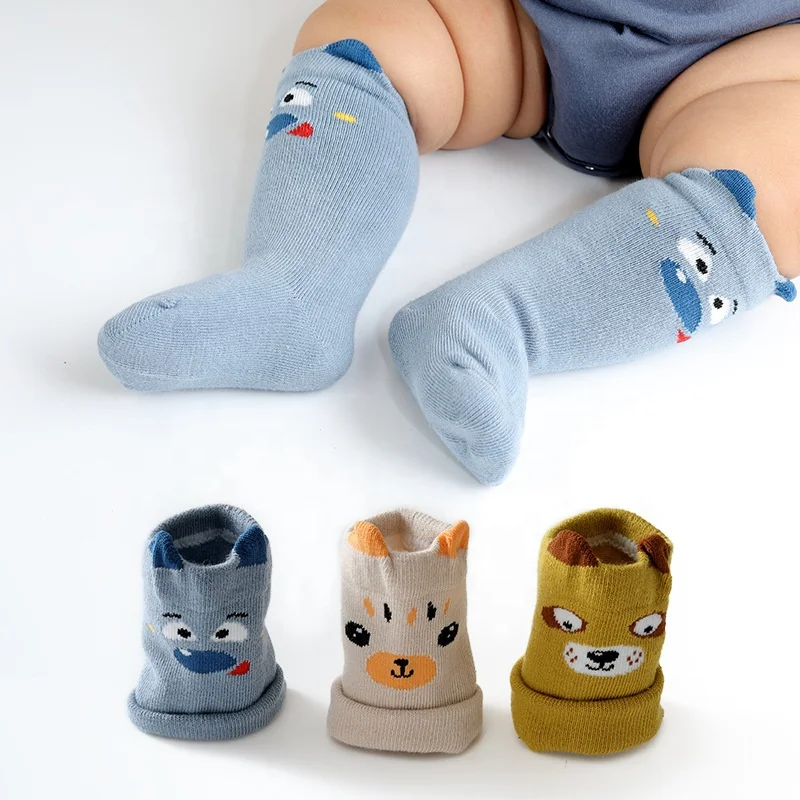 

XIANGHUI kids soft Eco-friendly cotton seamless long tube cartoon baby socks, Pantone color