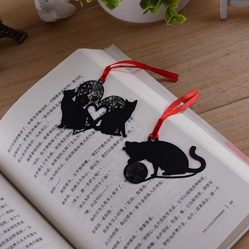 

2pcs Cute Black Cat Bookmark Holder Paper Marker Metal Hollow Bookmark Stationery Supplies Bookmarks For Books