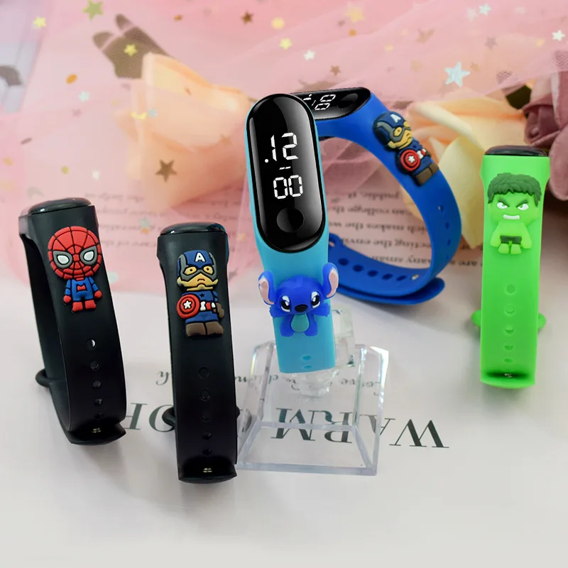 

Kids Super Hero Bracelet Watch LED Cartoon Figures Children Digital Watch Bracelet Waterproof Watch reloj digital spaiderman