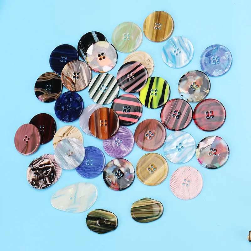 

Customized High Quality Acetate Buttons 3cm Diameter Shirt Button 2.5mm Buttons for Clothes