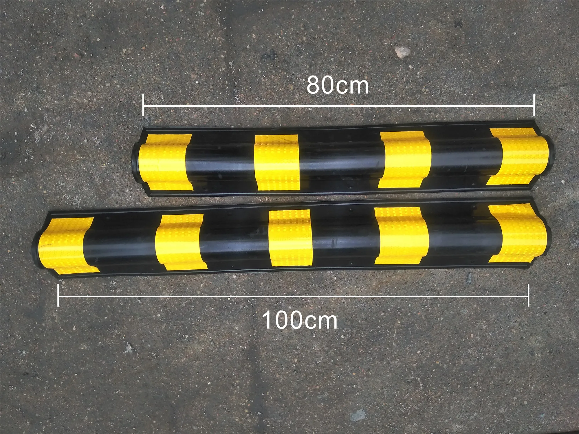 Hot Sale 800mm Garage Corner Edge Protective Corner and Bumpers Safety Protector Wall Rubber Corner Guards Bumper for Parking