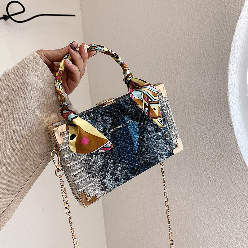 

2021 snake skin bag acrylic chain bag handbags snake skin clutch clear clutch bag acrylic purses snakeskin