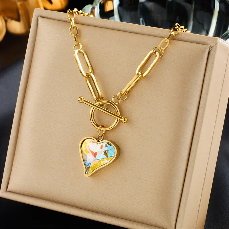 

New Arrival 2023 Trendy 18K Gold Plated Colorful Crystal Heart Stainless Steel Pendant Necklace For Women